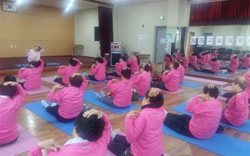 어르신건강체조교실 종강식 이미지